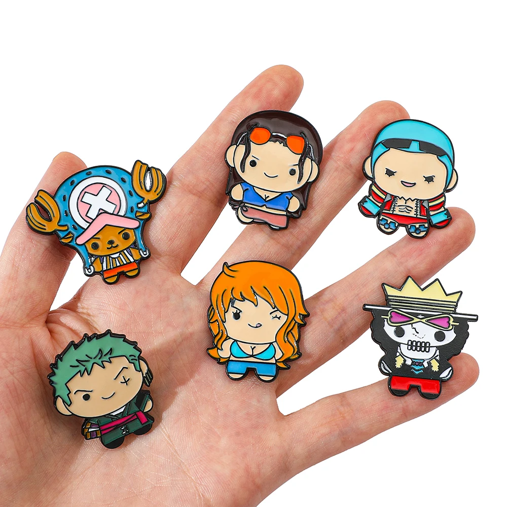 Set di 9 Spille Creative a Tem - Anime Cosplay One Piece recensione e prezzo